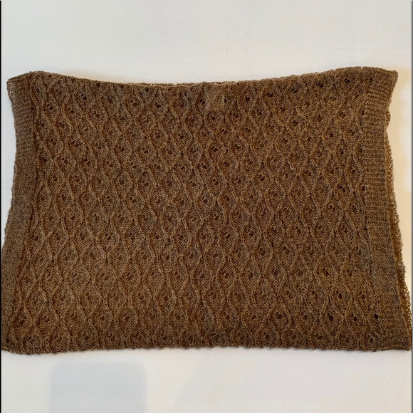 Large Open Knit Infinity Scarf/Wrap - Picture 7 of 8